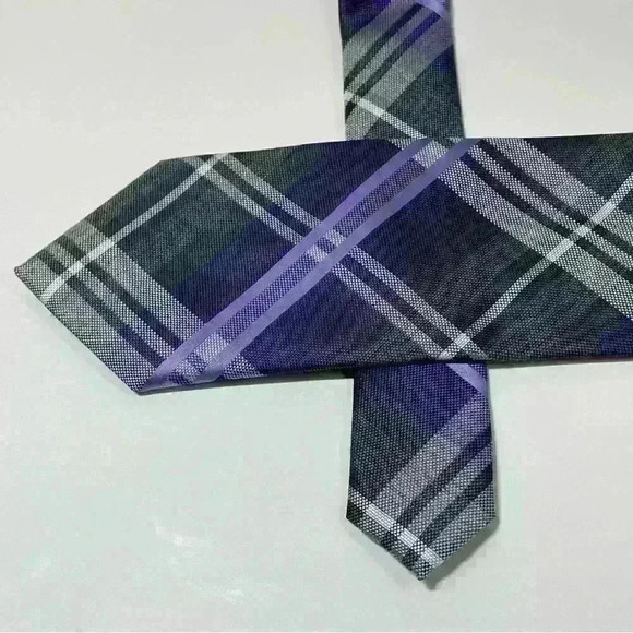 Mens Van Heusen Poly Viscose Tie Purple Gray White Stripes Plaid Necktie Skinny - Picture 2 of 5